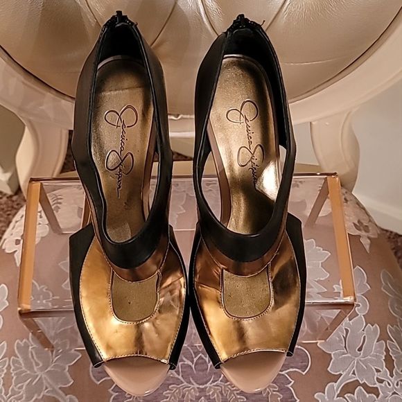 Jessica Simpson Evannan Black & Gold Peep Toe Heels - Picture 7 of 16